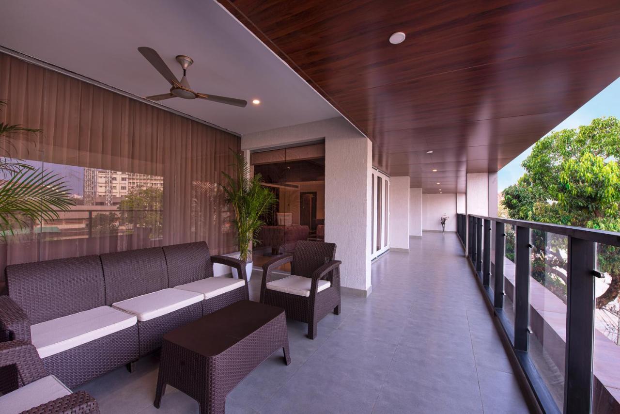 Hometown Galleria Manipal Exteriör bild